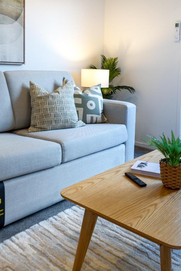 Urban Park Escape 2 Bed 2 Bath W/Carpark Apartment Christchurch Luaran gambar