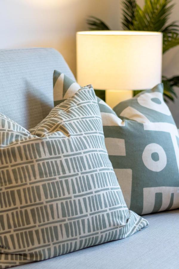 Urban Park Escape 2 Bed 2 Bath W/Carpark Apartment Christchurch Luaran gambar